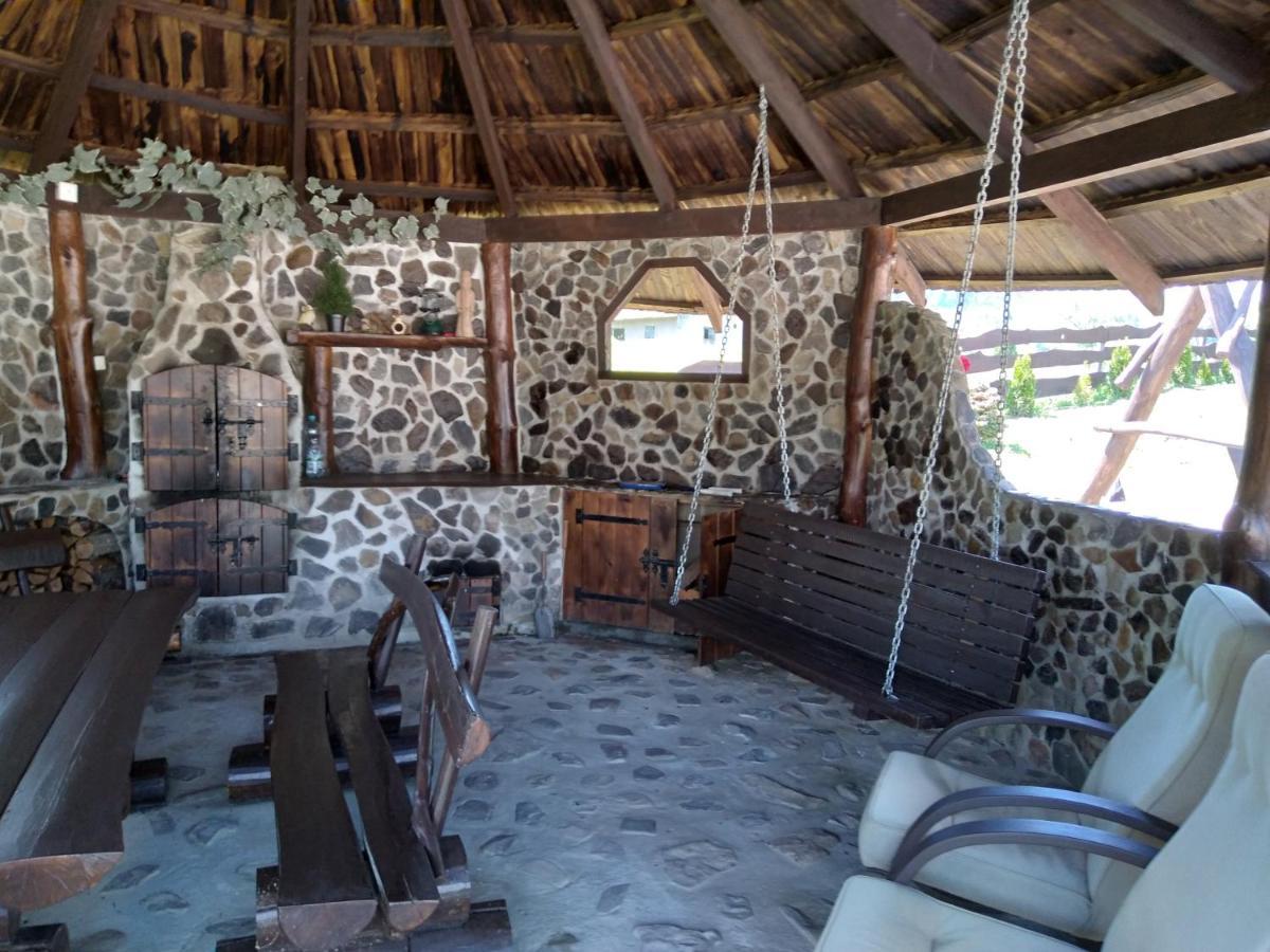 Domek Na Prerii Villa Ustrzyki Dolne Buitenkant foto